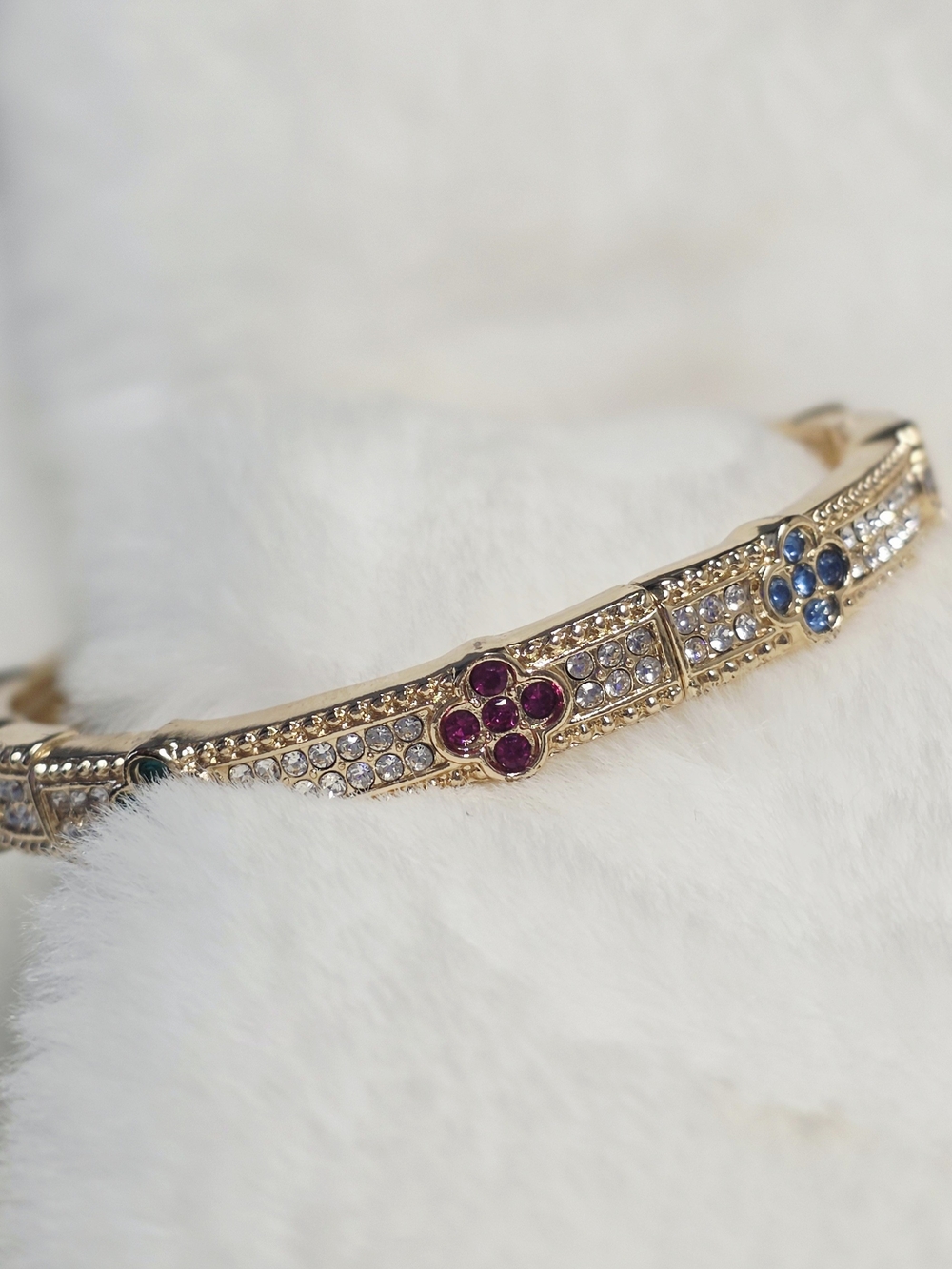 Park Lane Holly Jolly Bracelet NWT